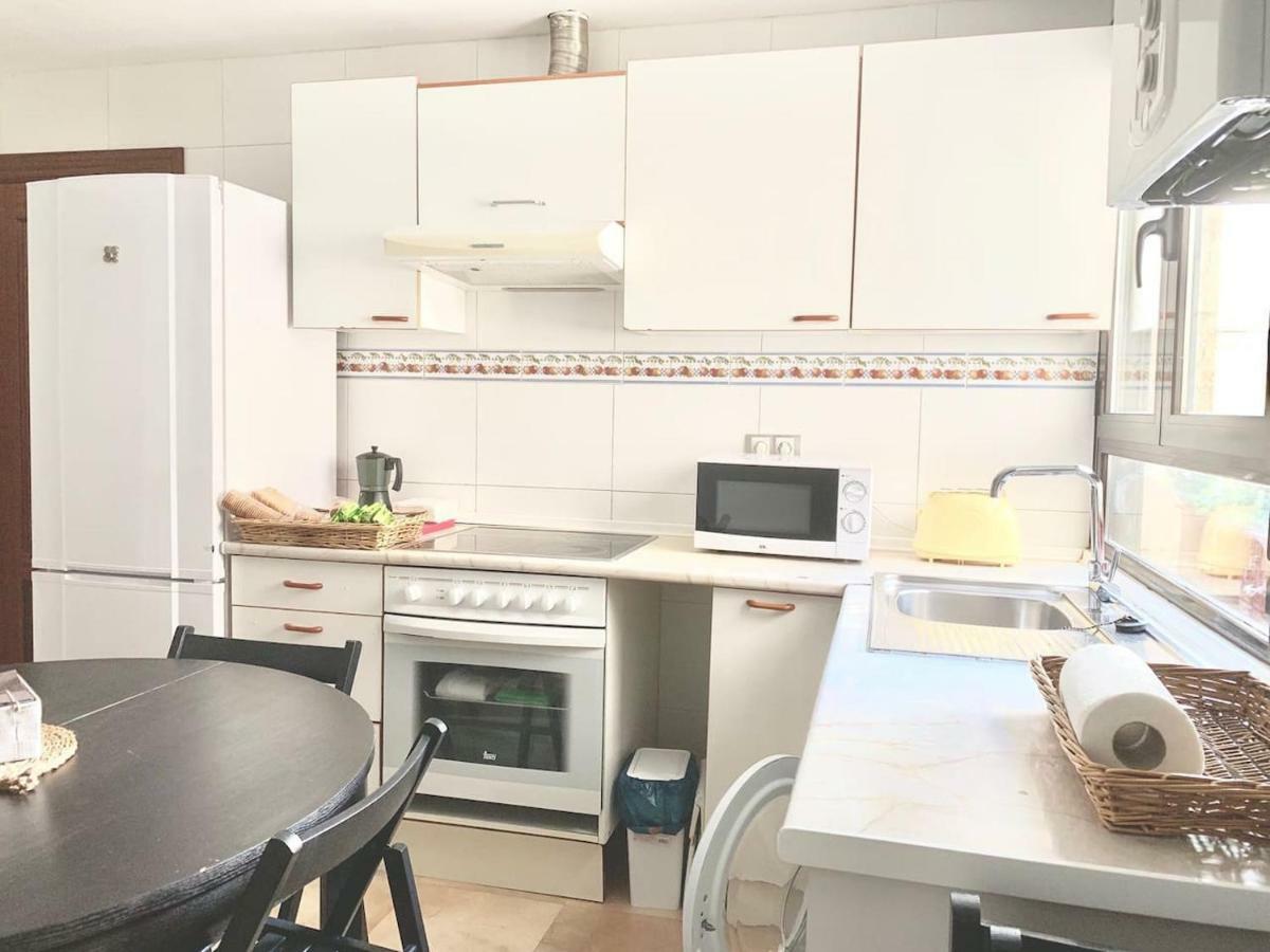 Apartamento tranquilo, a 3 minutos del centro. Logroño Exterior foto